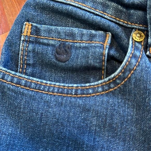 Size 6 Gloria Vanderbilt jeans - Amanda cut - Picture 4 of 12